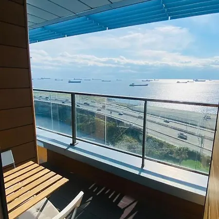 Lux 2 With Seaview In Center מלון