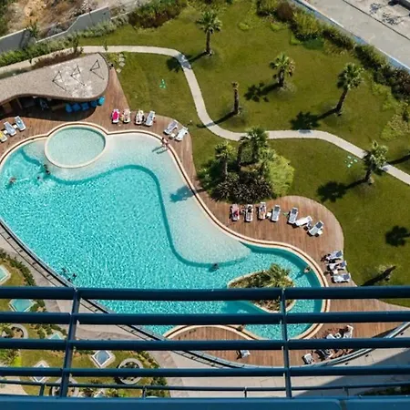 Lux 2 With Seaview In Center Hotel *